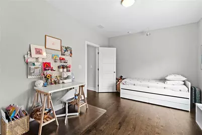 2304 Isla Run, Woodstock, GA 30188 - Photo 32