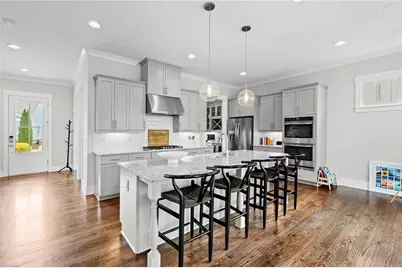 2304 Isla Run, Woodstock, GA 30188 - Photo 16