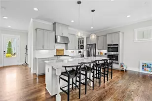 2304 Isla Run, Woodstock, GA 30188 - Photo 16