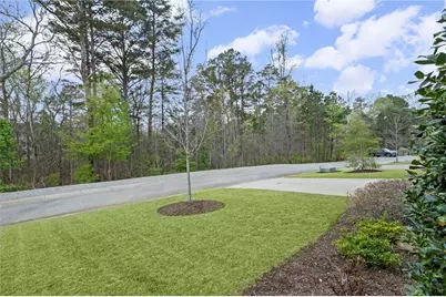 2304 Isla Run, Woodstock, GA 30188 - Photo 52