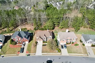 3945 Summit Gate Dr, Suwanee, GA 30024 - Photo 2