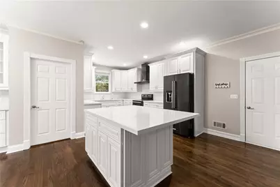 5094 Meadowbrook Circle, Suwanee, GA 30024 - Photo 18