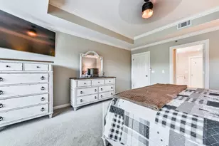 211 Colonial Homes Dr NW, Atlanta, GA 30309 - Photo 16