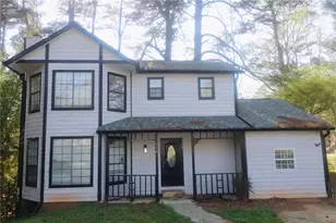 948 Lake Dr Ct, Stone Mountain, GA 30088 - Photo 32