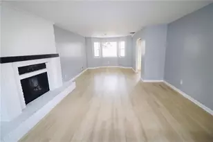 948 Lake Dr Ct, Stone Mountain, GA 30088 - Photo 2