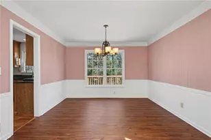 528 Fortune Ridge Rd, Stone Mountain, GA 30087 - Photo 14