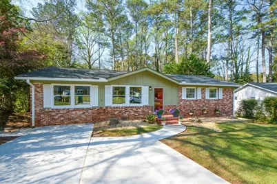 2899 Fantasy Lane, Decatur, GA 30033 - Photo 4