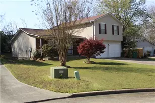 829 Carlingford Pl, Lithonia, GA 30058 - Photo 2