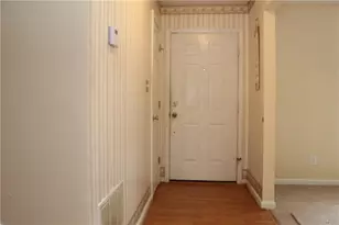 829 Carlingford Pl, Lithonia, GA 30058 - Photo 4