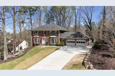 3325 Indian Hills Drive, Marietta, GA 30068 - Photo 4