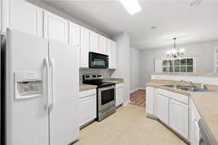 1006 Ivydale Cir, Lawrenceville, GA 30045 - Photo 8