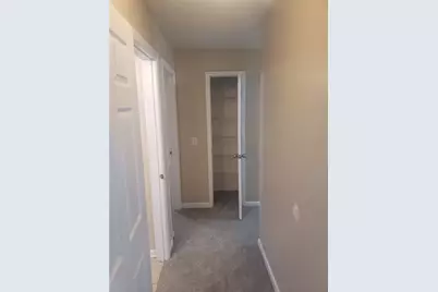 7101 Fairington Ridge Circle, Lithonia, GA 30038 - Photo 8