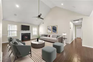 2021 Registry Dr, Hampton, GA 30228 - Photo 2