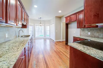 2119 Imperial Drive, Gainesville, GA 30501 - Photo 12