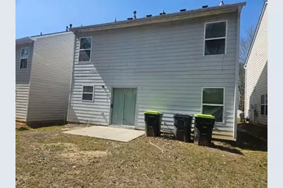 9432 Lakeview Road, Union City, GA 30291 - Photo 10