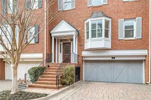 3685 Peachtree Rd NE, Atlanta, GA 30319 - Photo 4