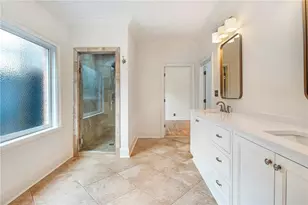 3685 Peachtree Rd NE, Atlanta, GA 30319 - Photo 38