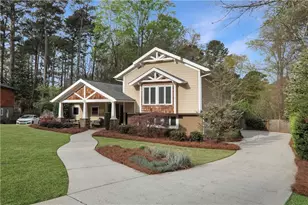 1616 Northlake Springs Ct, Decatur, GA 30033 - Photo 2