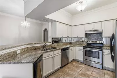 3777 Peachtree Road NE #533, Atlanta, GA 30319 - Photo 4