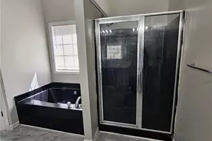 1734 Longmont Dr, Lawrenceville, GA 30044 - Photo 38