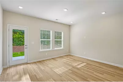 7834 Marie Way, Fairburn, GA 30213 - Photo 8