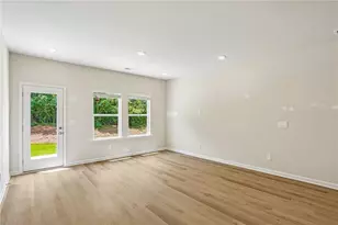 7838 Marie Wy, Fairburn, GA 30213 - Photo 6