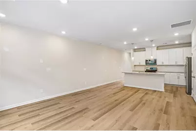 7844 Marie Way, Fairburn, GA 30213 - Photo 6
