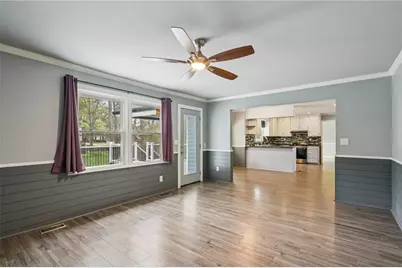 2241 Deer Oaks Trail, Lawrenceville, GA 30044 - Photo 8