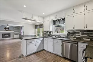 2241 Deer Oaks Trail, Lawrenceville, GA 30044 - Photo 10