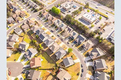 1330 Scenic View Trace, Lawrenceville, GA 30044 - Photo 4