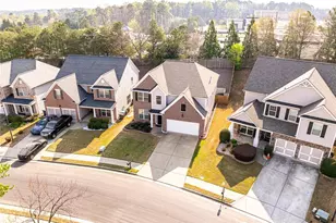 1330 Scenic View Trace, Lawrenceville, GA 30044 - Photo 2