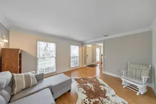 2160 Whitehall Dr NE, Marietta, GA 30066 - Photo 8