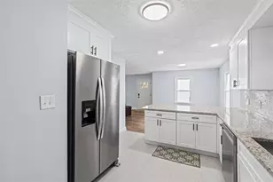 3006 Dogwood Dr, Atlanta, GA 30354 - Photo 8