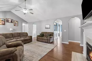 1281 Wentworth Cove Ct, Winder, GA 30680 - Photo 12