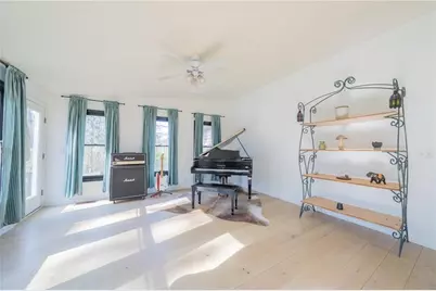 4354 Riverside Drive SW, Lilburn, GA 30047 - Photo 10