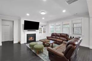 1610 Geranium Ln, Cumming, GA 30040 - Photo 4