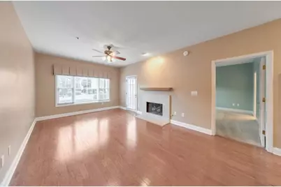 1002 Vinings Forest Lane SE #10, Smyrna, GA 30080 - Photo 6