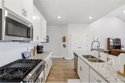 64 Sherwood Drive, Commerce, GA 30529 - Photo 18