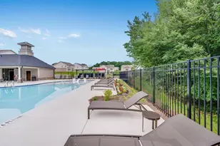 1704 Fawlocke Run, Loganville, GA 30052 - Photo 8