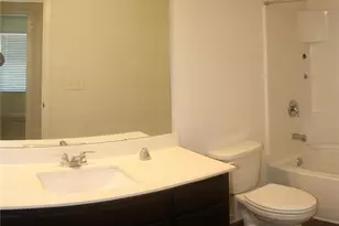 1625 Honeysuckle Path, Conyers, GA 30012 - Photo 16