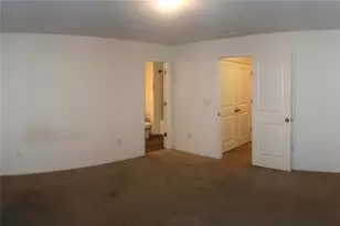 1625 Honeysuckle Path, Conyers, GA 30012 - Photo 10