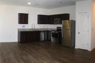 1625 Honeysuckle Path, Conyers, GA 30012 - Photo 6