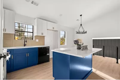 4933 Park West Drive, Stone Mountain, GA 30088 - Photo 8