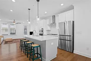 6623 Beacon Dr, Atlanta, GA 30328 - Photo 8