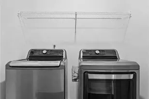 6623 Beacon Dr, Sandy Springs, GA 30328 - Photo 20