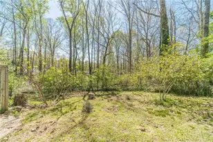 1377 Candlelite Ln, Snellville, GA 30078 - Photo 44