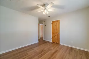 1377 Candlelite Ln, Snellville, GA 30078 - Photo 24