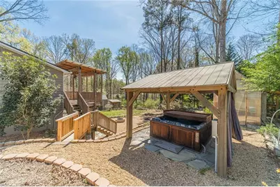 1377 Candlelite Lane, Snellville, GA 30078 - Photo 56