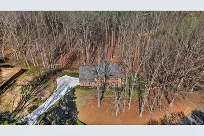 4802 Township Brow, Marietta, GA 30066 - Photo 2