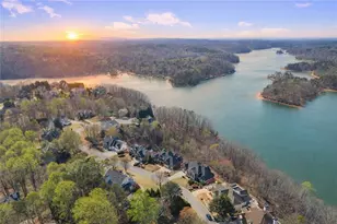 3518 Lake Breeze Ln, Gainesville, GA 30506 - Photo 2